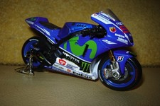 1:18 Yamaha YZR-M1 J.Lorenzo 99 Monster 2016 MAISTO 04033