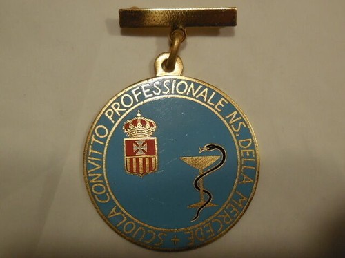 überbackene medaille - überbackene,