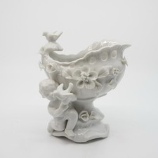 Dekorative weiße Porzellan