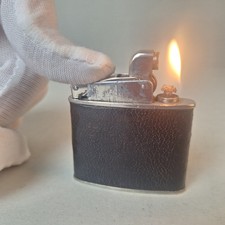 Altes Feuerzeug KW, Karl Wieden Automatik Leder Taschen-Benzinfeuerzeug. 50/60er