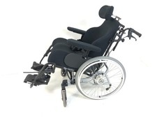 Rollstuhl Pflegerollstuhl