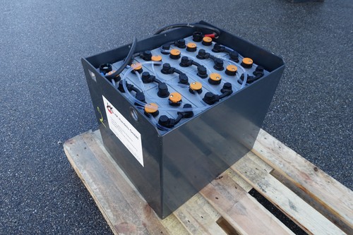 Staplerbatterie 24v 4pzs320 - 24v, ah