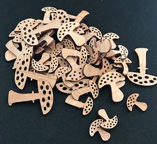 50 Streudeko Holz Tischdeko