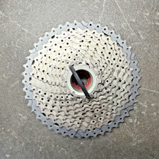 SunRace CSMX80 11-fach 11-46T Kassette - Silber (CSMX8 - Spider rot eloxiert)