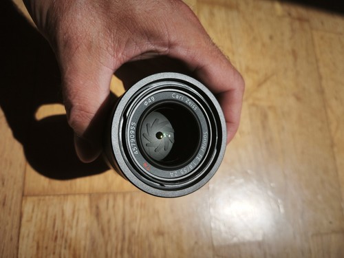 Sony 55mm zeiss sonnar - f1.8,
