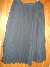 Plisseerock, Schwarz, M, lang, hergestellt in Groß Britannien, Polyester