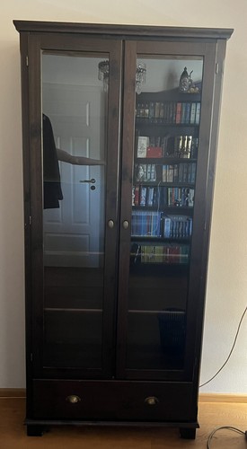 Ikea hemnes vitrine - ikea,
