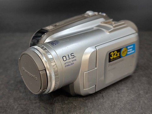 Panasonic gs80e camcorder - panasonic, nv-gs80e-s