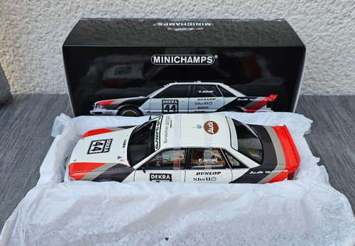 Minichamps audi v8 - 1:18,