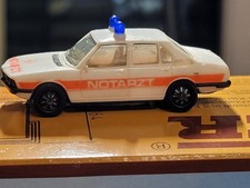 Kellerfund: H0, Herpa BMW 528i als Notarztfahrzeug, weiß, gebraucht, ohne OVP