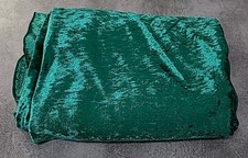 Dekostoff grün ca. 1,60 x 2,50 m Pannesamt Stoff Samt Basteln glänzend NEUwertig