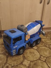 BRUDER MAN Betonmischer-LKW