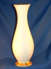 Tettau Elfenbeinporzellan Vase