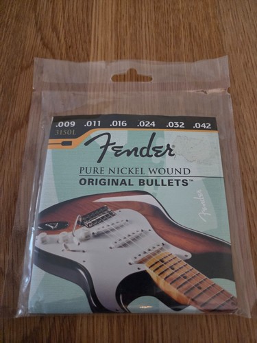 Vintage fender stratocaster - vintage,