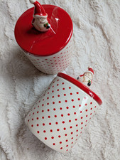 2 Weihnachtsdosen aus Keramik  für kleine Geschenke oder Leckereien  rot/beige