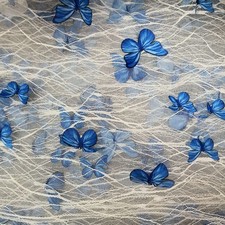 Blumenmuster Schmetterlinge