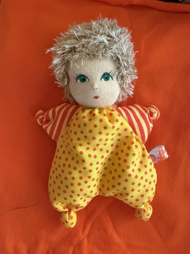 Puppe nach art - nach,
