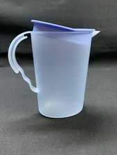 Tupper Milchkännchen mit Deckel blau 13x13x5,7 cm * benutzt, gut