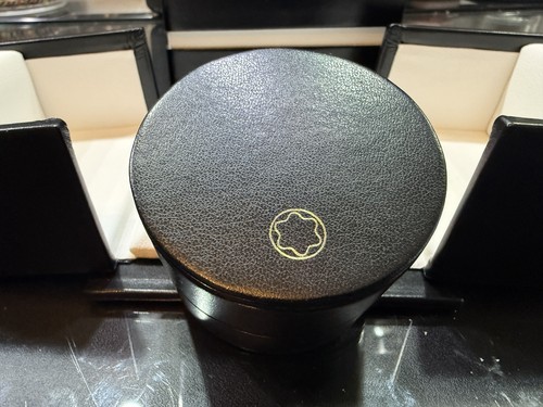 Montblanc ring box top - ring-,