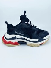 Balenciaga Triple S Schwarz