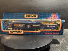 Matchbox Team Convoy MB TV News Peterbilt Mercedes TC-13 Satelite CY-15 Dk Blu
