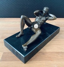 Bronzefigur Männlicher Akt Adonis Mann Skulptur Athlet Figur Antik Stil Bronze