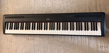 YAMAHA PORTABLE DIGITAL PIANO