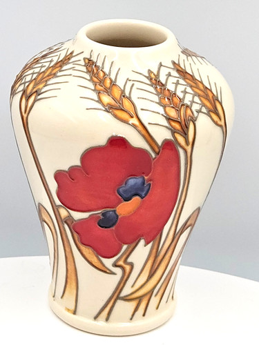 Moorcroft vase harvest - harvest, poppies