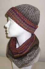 Mütze und Rundschal