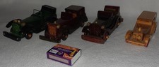 4 vintage Holzautos Oldtimermodelle ca. 15 cm Deko, Sammlerstück od. zum Spielen