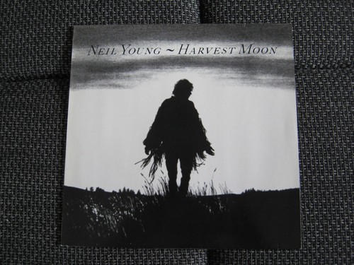 Neil young harvest moon - neil,