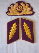 GENERALSMÜTZENABZEICHEN FEUERWEHR SEIDENGESTICKT UND KRAGENSPIEGEL