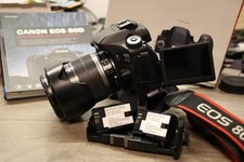 Canon 80D Set Objektiv 18-200 EF + Batteriegriff + Buch