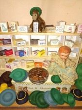 kleiner alter Kaufmannsladen