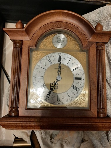 Wanduhr antik tempus fugit - wanduhr,