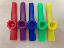 5 x Kazoo ***NEU*** aus