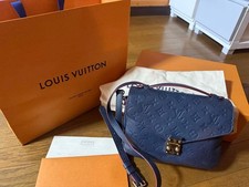 LOUIS VUITTON Schultertasche