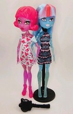Monster High Ice and Blob Girls Starter Pack Create A Monster Puppe Set Mattel 