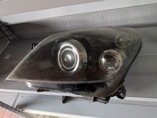 Xenon-Scheinwerfer links mit