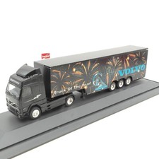 Herpa 1:87 Volvo Globetrotter Sattelzug Truck of the Year in PC Box RG1708