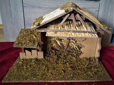 Sehr schöne handgefertigte Weihnachtskrippe aus Holz Krippe