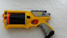 Gelber Nerf N-Strike Maverick
