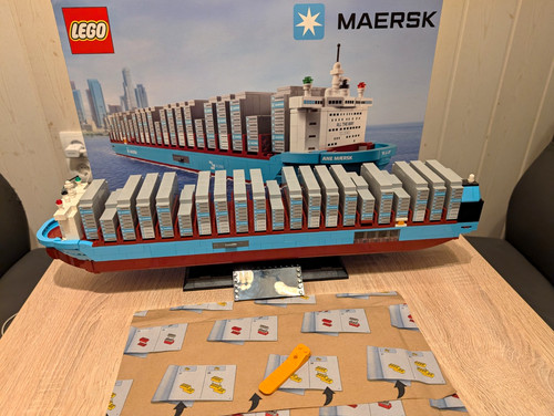 Lego maersk dual fuel - maersk, dual-fuel