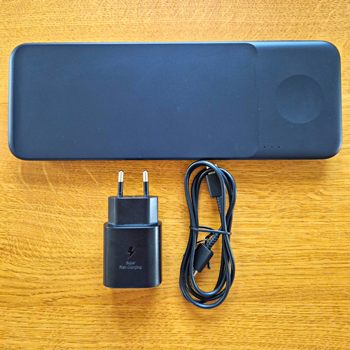 Samsung wireless charger pad - charger,