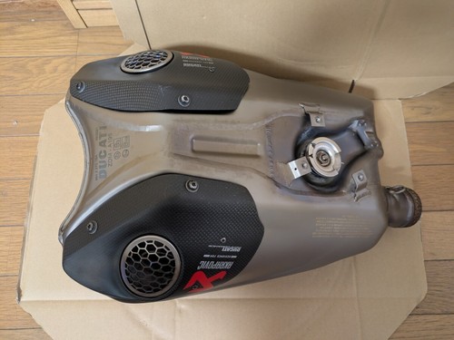Ducati panigale akrapovic - panigale,