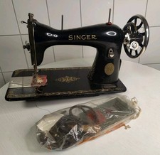 Alte Nähmaschine Singer - Modell Klasse 15 - mit Zubehör 