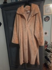 NEU Webpelz Mantel Lang Gr 40