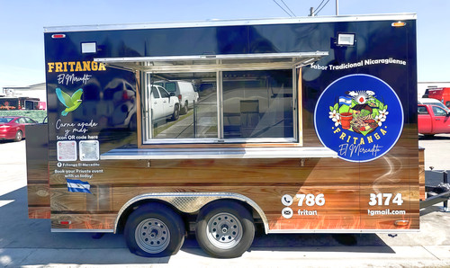 Foodtruck imbissanhänger - foodtruck,