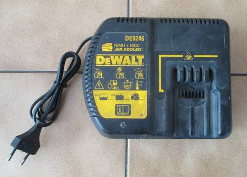 Dewalt ladegerät 0246 24 - , de