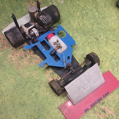 Racing vintage car - sg,